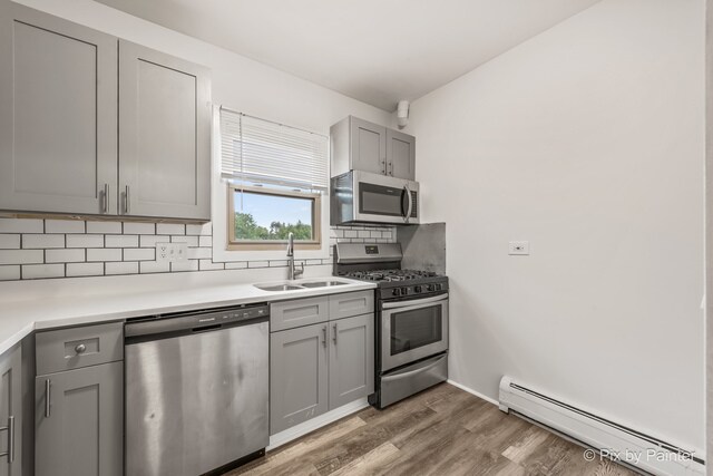 Foto del edificio - 7320 N Rogers Ave