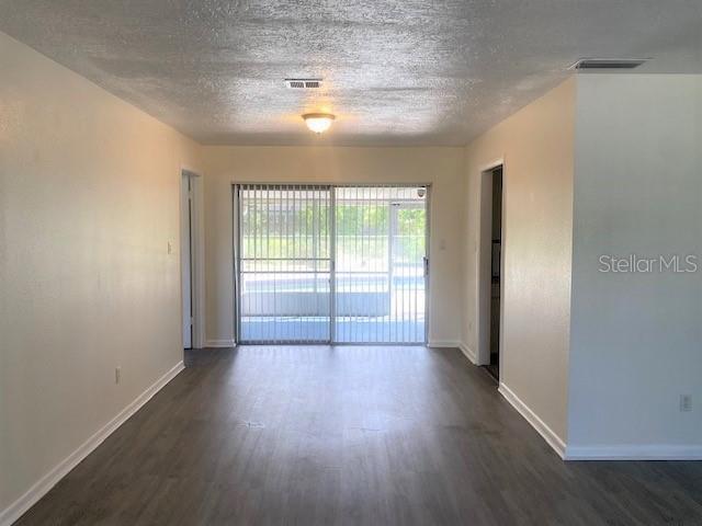 Building Photo - 2114 Winnebago Trail