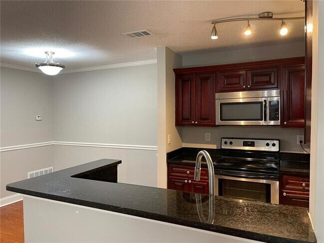 Foto del edificio - 3102 Santa Fe Pkwy