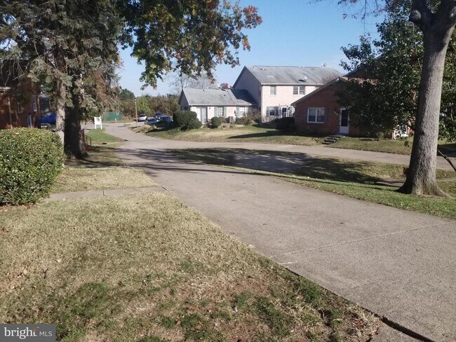 Building Photo - 9575 Hagel Cir