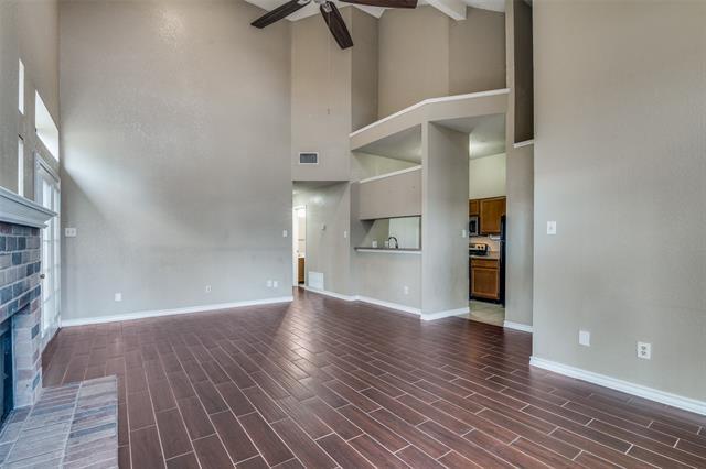 Foto del edificio - 4803 Clover Haven St