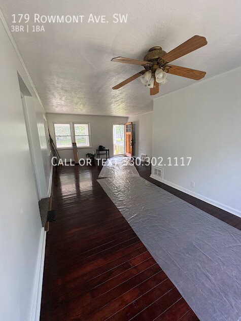 Foto del edificio - 179 Rowmont Ave SW