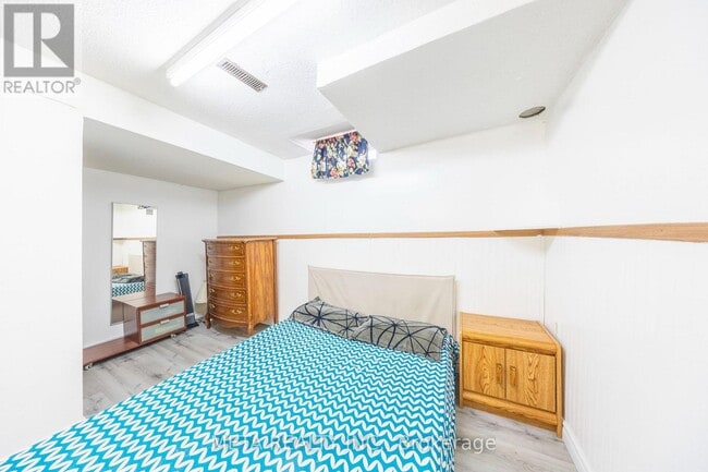 Building Photo - 71 Grenbeck Dr