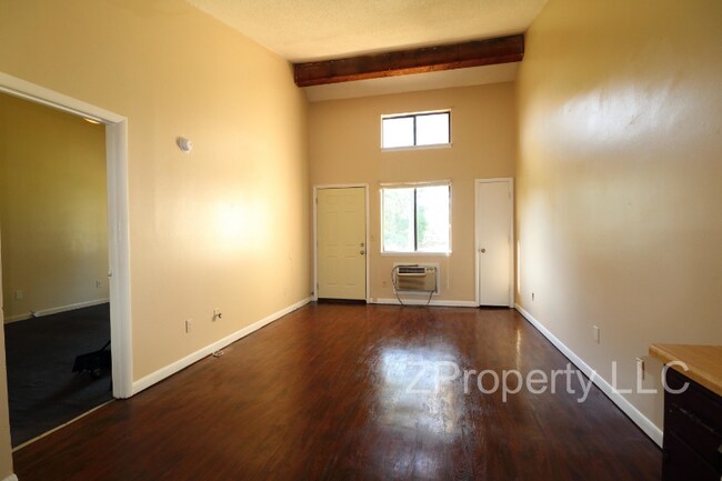 Foto del edificio - 3700 Squaw Valley Dr SW