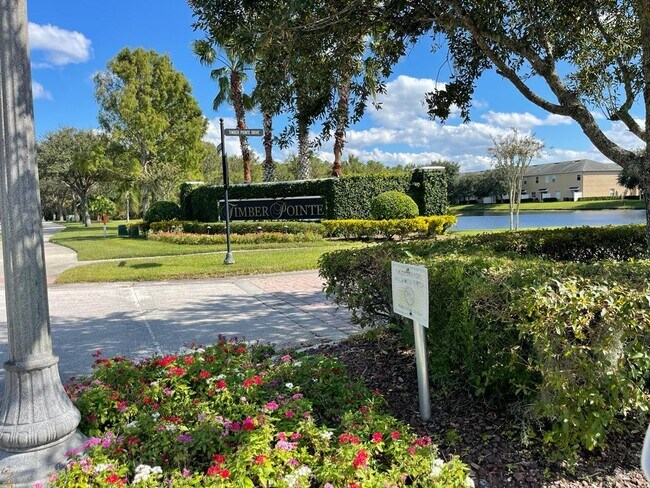 Building Photo - 16187 Old Ash Loop