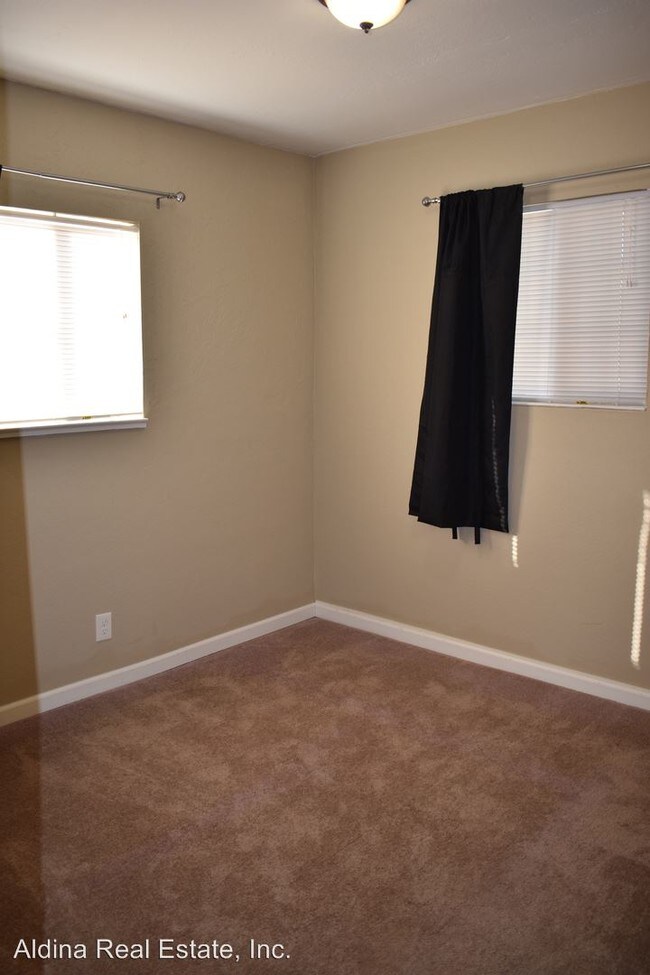 Building Photo - 1 br, 1 bath House - 35-A Miller Ave.