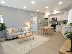 Building Photo - 11671 Erwin St