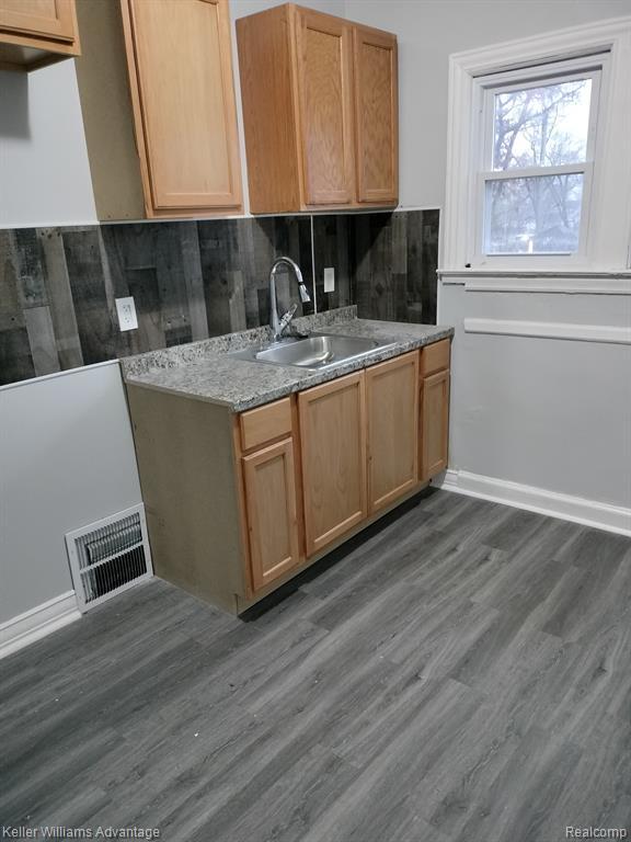 16640 Woodingham Dr, Detroit, MI 48221 Apartment for Rent in Detroit