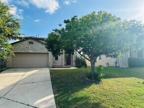 Building Photo - 245 Verano Dr