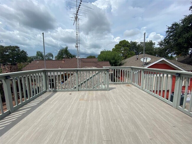 Foto del edificio - 5027 Avenue N 1/2 Ave