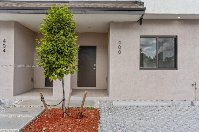 Foto del edificio - 417 SW 1st St
