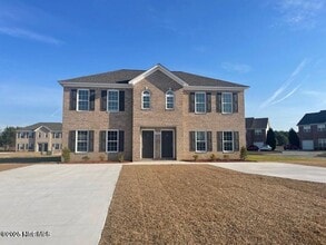 Building Photo - 3905B Junipine Ct