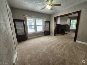 Building Photo - 820 Helmsdale Rd