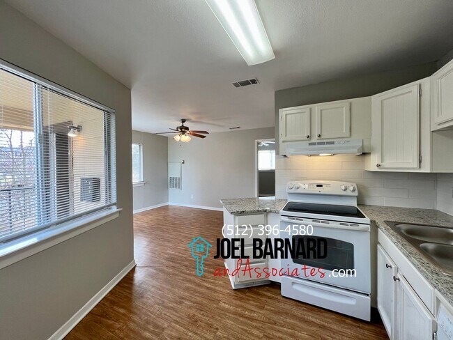 Building Photo - 1632 Post Road 4-Plex