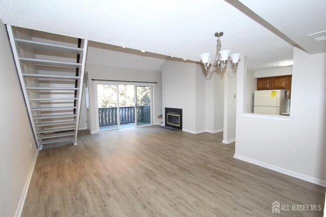 Building Photo - 1808 Aspen Dr