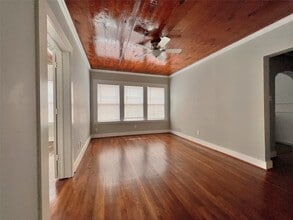 Building Photo - 2021 Kane St