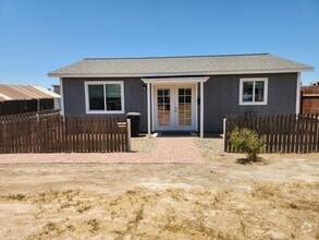 Building Photo - 17180 Paula Rd
