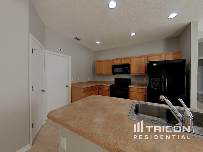 Building Photo - 3571 Live Oak Hollow Drive Orange Park FL