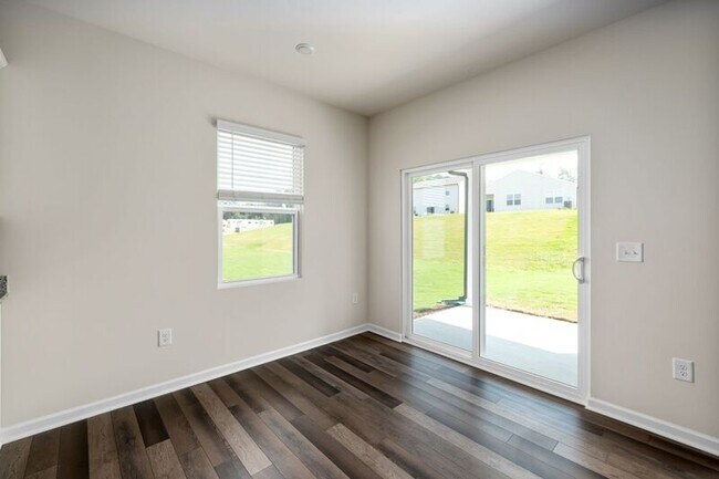 Foto del edificio - 1624 Garden Passage Dr