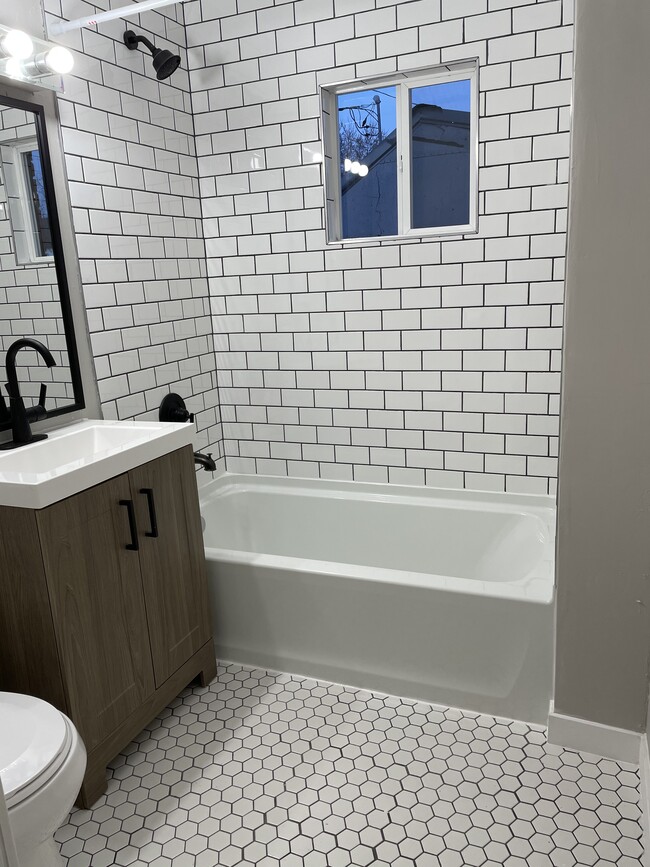 Bathroom - 1910 S St