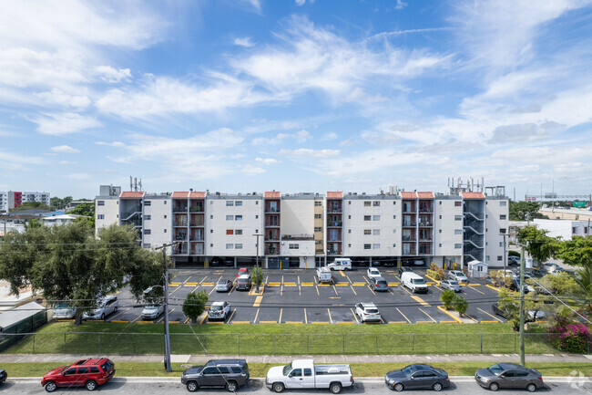 Foto del edificio - Garcia Apartments