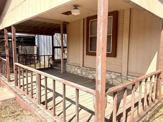 Foto del edificio - 6516 Blue Water Ct