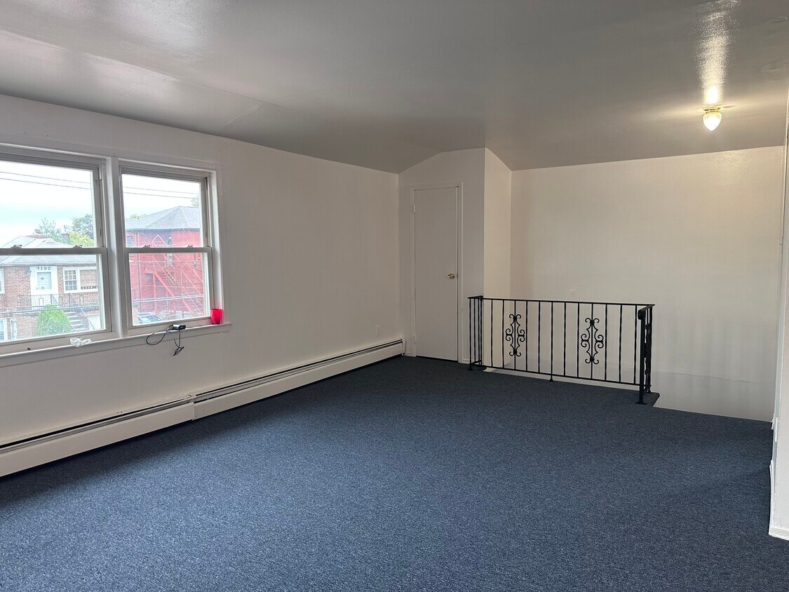 Foto principal - 3187 Hatting Pl