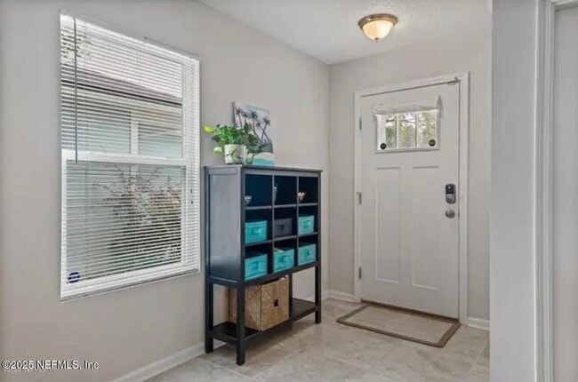 Building Photo - 8213 Highfield Ave