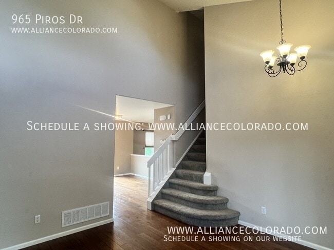 Building Photo - 965 Piros Dr