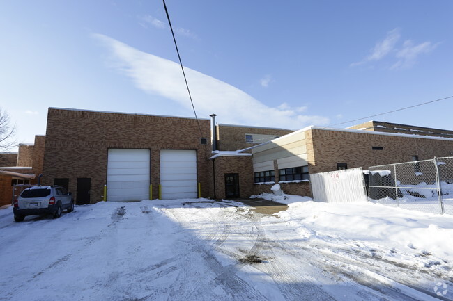 Building Photo - The Gateway Senior Apartments