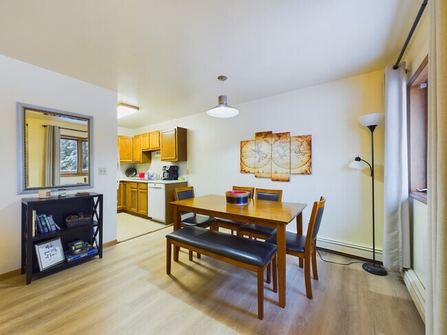 Foto del edificio - 933 Cowles St