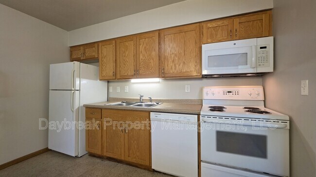 Foto del edificio - 2814 8th St N