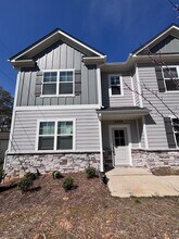 Building Photo - 4638 Dogwood Pl