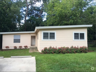 Building Photo - 1621 Atkamire Dr