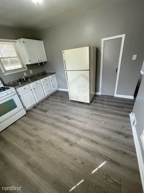 Foto del edificio - 2 br, 1 bath House - 24449 Annapolis St