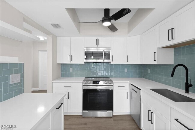 Foto del edificio - 13446 Heald Ln