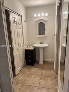 Foto del edificio - 2545 S Bayshore Dr