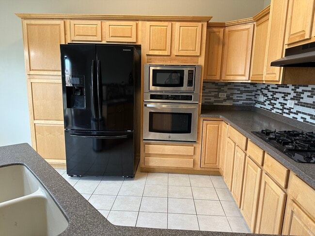 Building Photo - 13344 Forest Ridge Dr