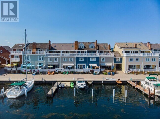 Photo du bâtiment - 1500 Venetian Blvd