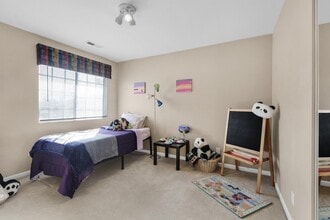 Building Photo - 639 Mercado Ct