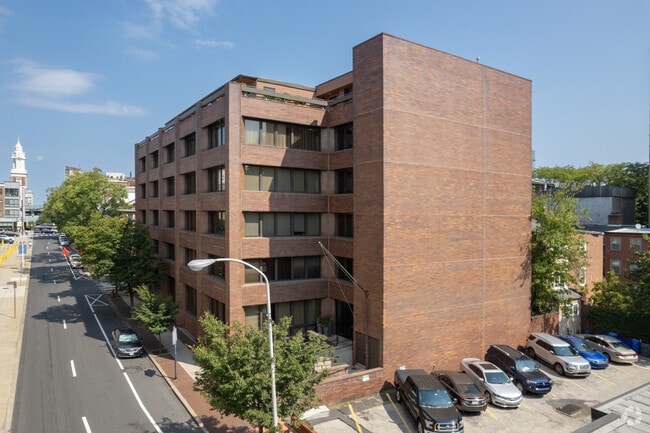 Building Photo - 125-127 N 4th St