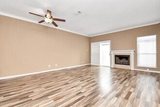 Building Photo - 12400 Brookglade Cir