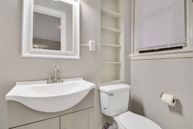 Interior Photo - Fort Wood Apartments