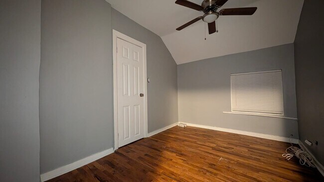 Foto del edificio - 58 E 100th St