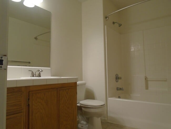 Foto del edificio - 4318 Pebble Creek Dr
