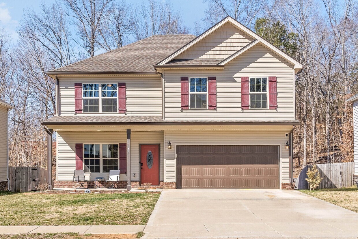 Foto principal - 395 Barry Dr