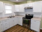 Foto principal - 2219 W Ave L
