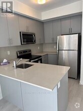 Building Photo - 3409-3409 Ridgeway Dr