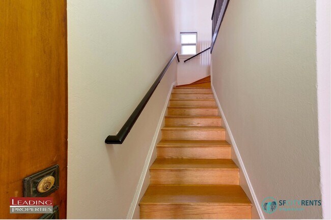 Foto del edificio - Marina: Immaculate Flat w/ 2 Bedrooms + Su...
