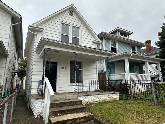 Building Photo - Affordable Comfort: 2-Bedroom and 1 1/2- B...